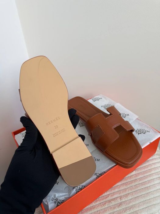 Шльопанці ермес оран / hermes oran