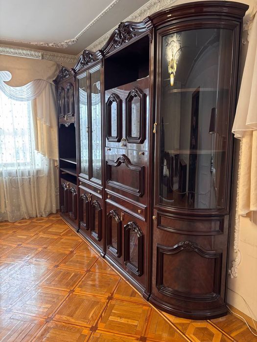 Продам шкаф для гостинной