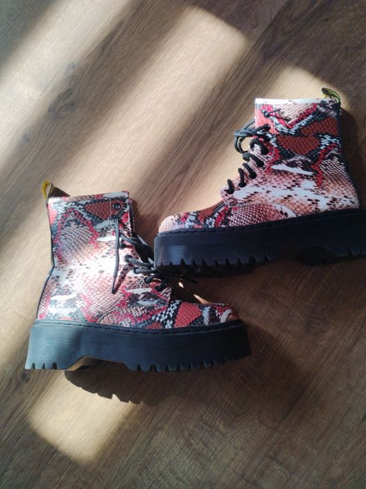 Super buty dziewczęce