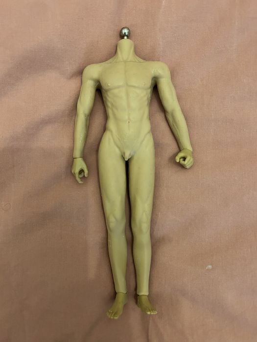 Boneco alticulado em selicone