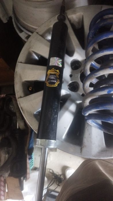 amortecedores novos nunca usados