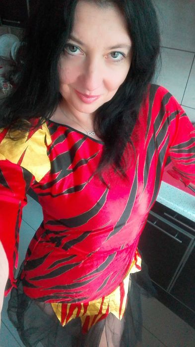 Super strój karnawałowy , halloween kobieta ogień roz. M-L