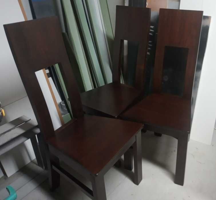 Mesa de Sala em Carvalho maciço  + 6 cadeiras