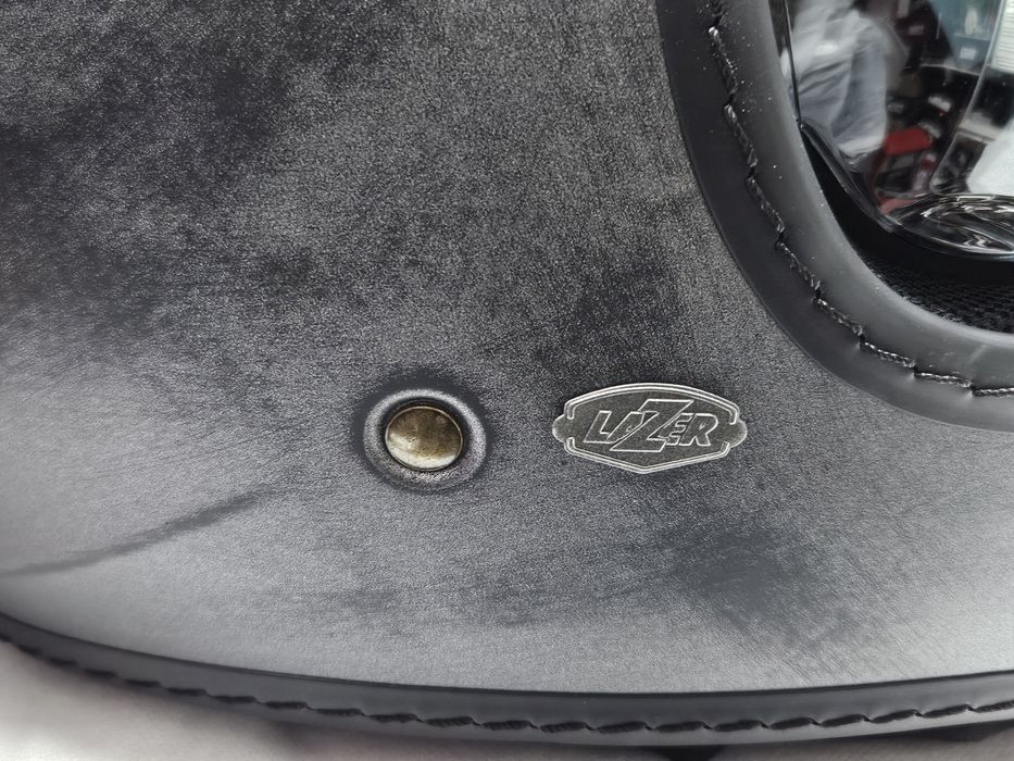 Мотошолом Shark, Lazer, SHOEI, мотокуртка  Alpinestars, Dainese, мотоботи