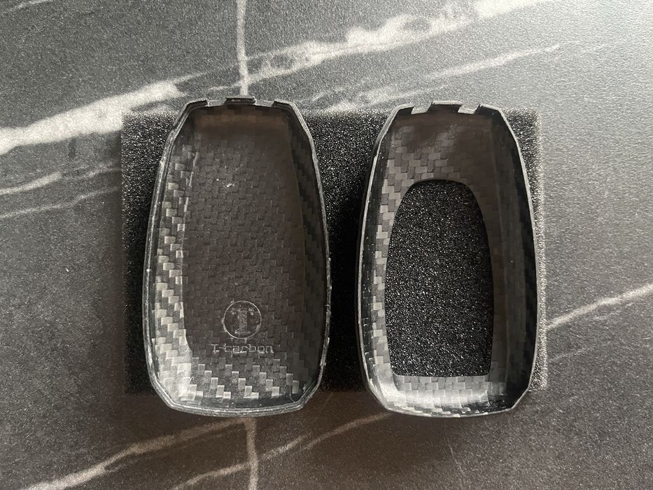 Subaru. Карбоновый чехол для ключа.