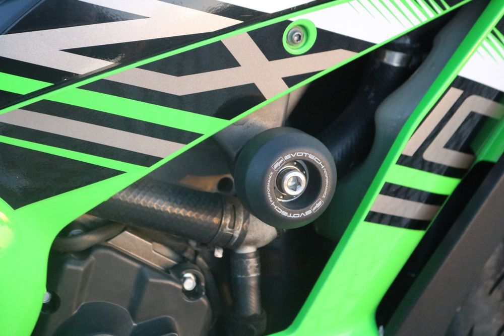 Kawasaki Ninja ZX 10 R