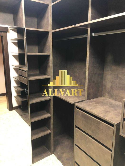 Продаж 3к квартири, вул. Єлизавети Чавдар, метро Осокорки