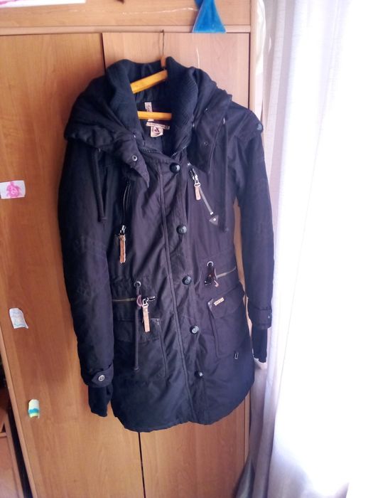 Куртка зимова Германия Khuju  орігінал женская