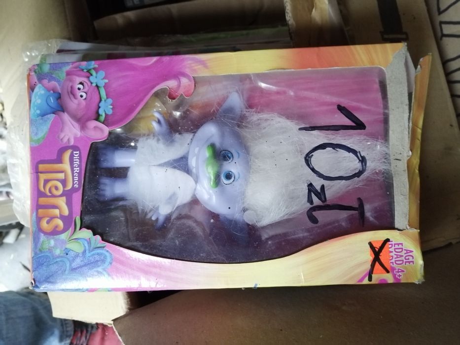 Zabawka troll sprzedam