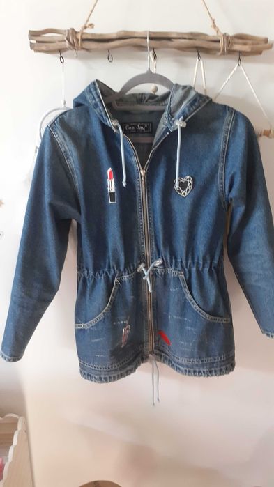 Kurtka przejsciowa ala jeans rozm.S naszywki