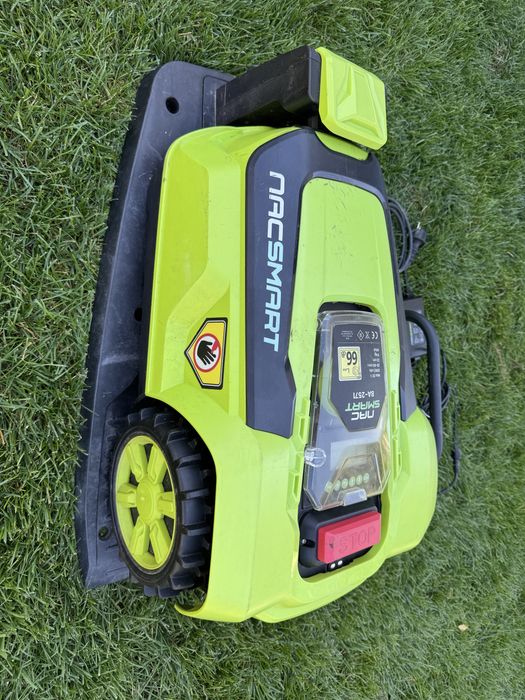 Robot koszący NAC BA-2571 na gwarancji używany