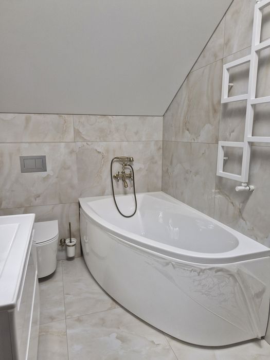 Продаж будинку в центрі Старого міста