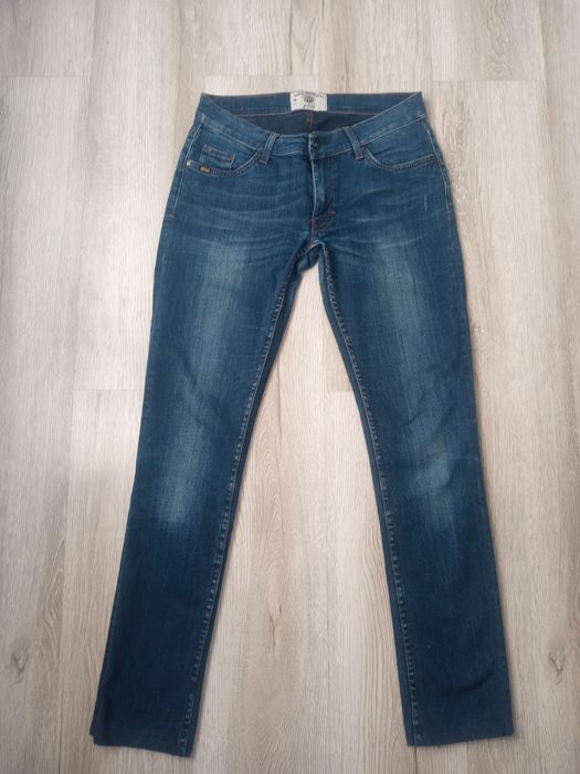 Spodnie jeansowe z wąskimi nogawkami, rozmiar 38, Tiger of sweden