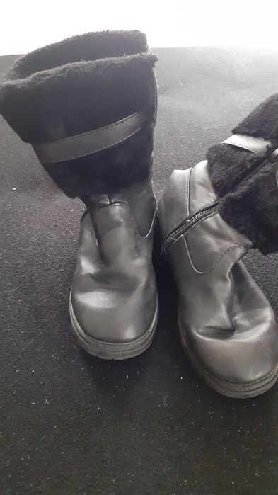 Kozaki dziewczęce 35 wkł 22,5 cm