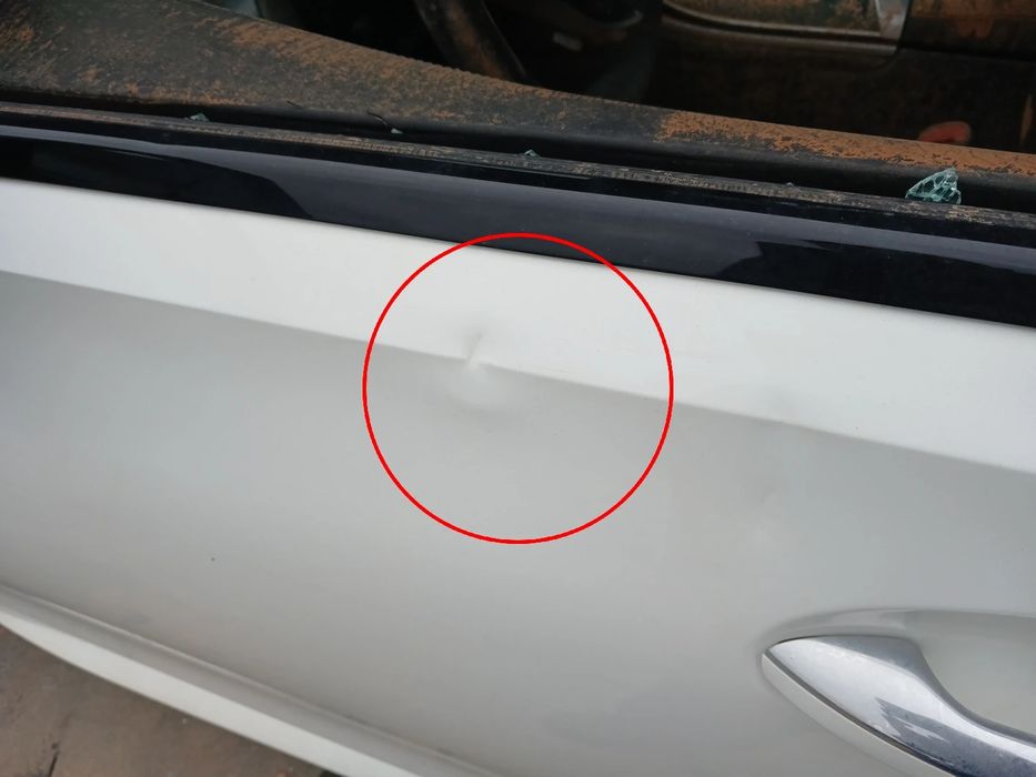 Porta frente esquerda MERCEDES-BENZ Classe C Carrinha (S206)
