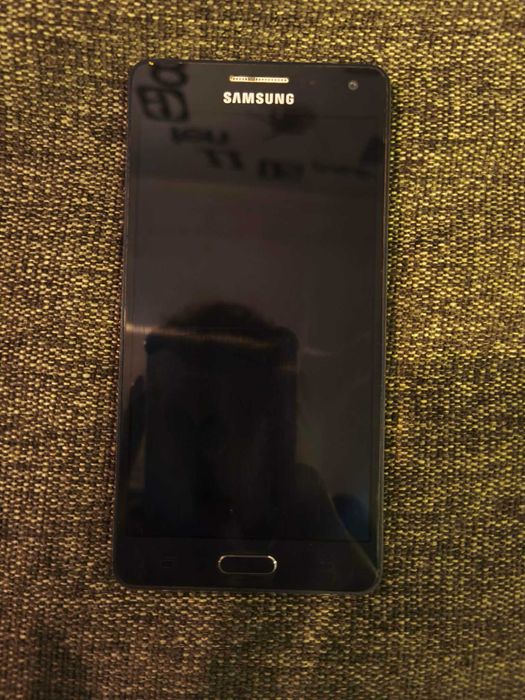Samsung Galaxy A5 2 GB/16 GB 4G (LTE)