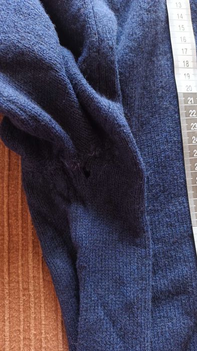 Pullover em azul escuro