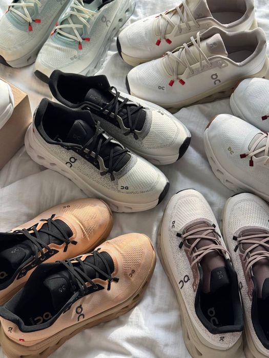 Кросівки ON Running в наявності