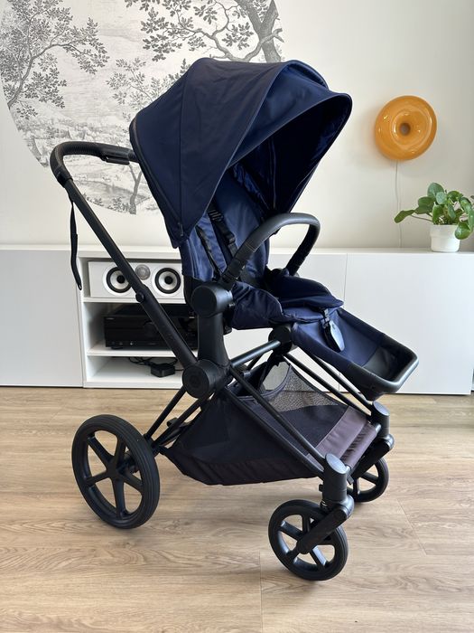 Spacerówka Cybex Priam 2.0 2023 Czarny / Granatowy (Black / Indigo)