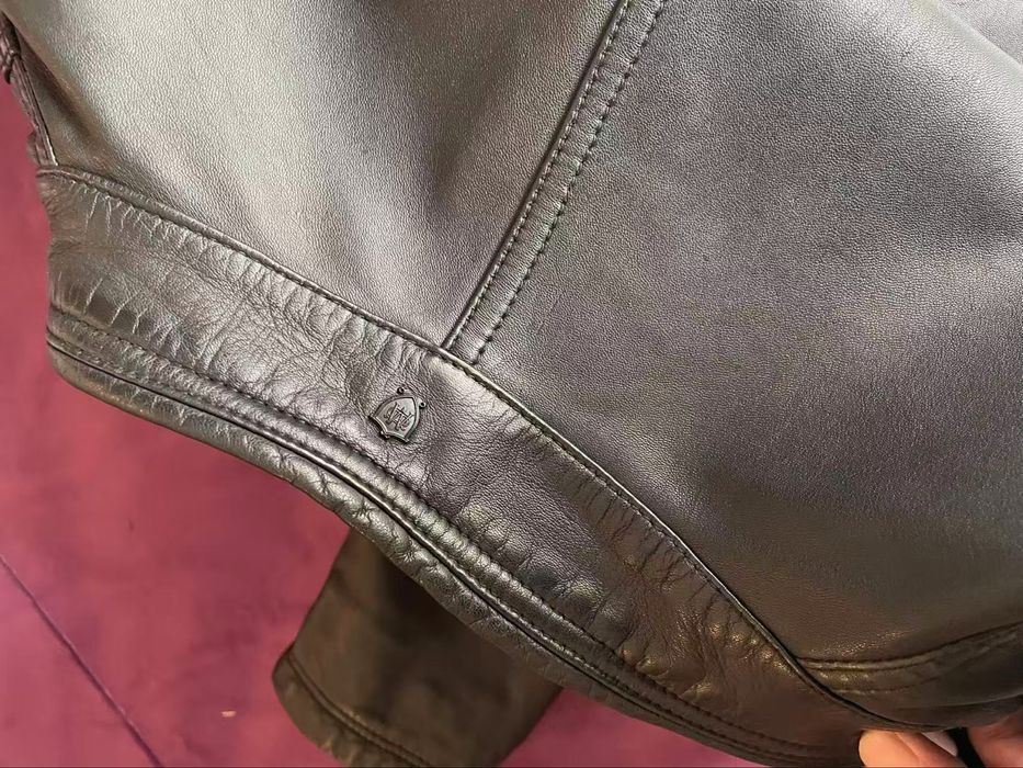 Casaco de Pele Massimo Dutti - Corte Elegante e Esbelto