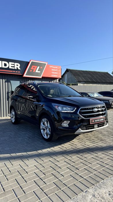 Ford Escape Форд Ескейп TITANIUM 2019 р 2,0 бенз 4WD 8АКПП 48 т.км.