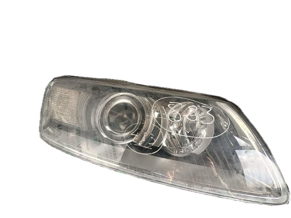 Ótica / farol direita AUDI A6 (4F2, C6)