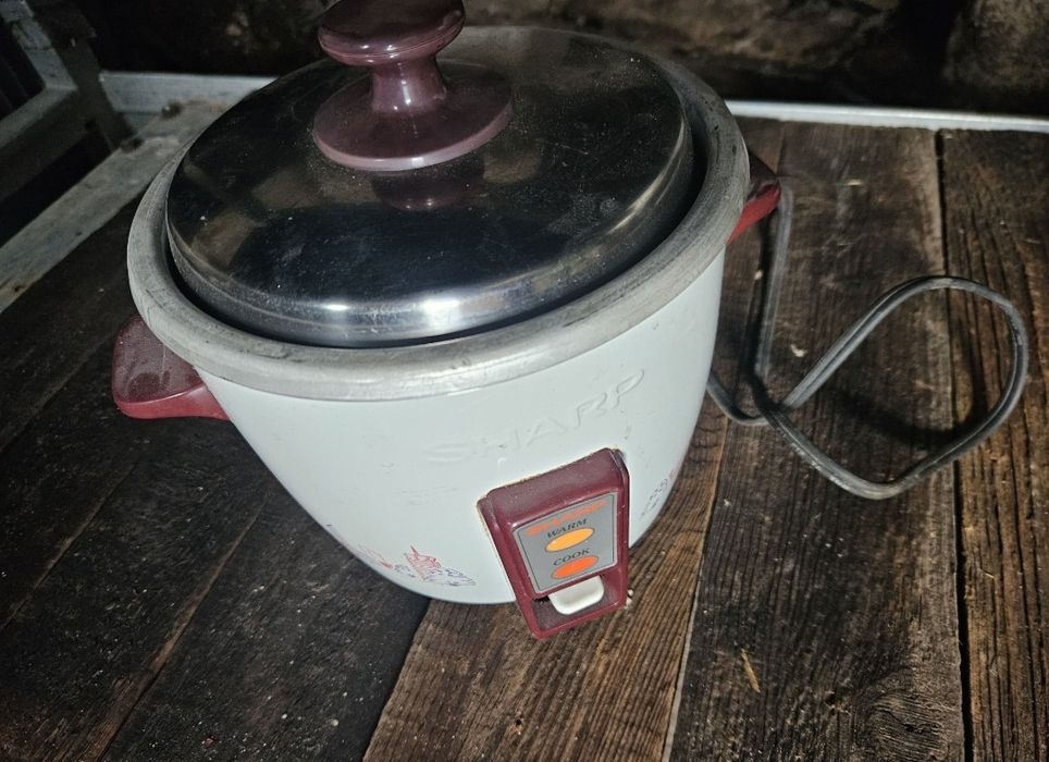 Mały poręczny Wolnowar do gotowania