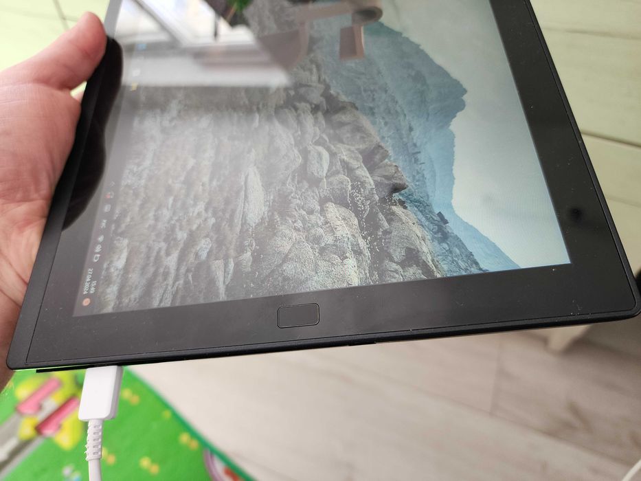 Lenovo ThinkPad X1 Tablet | Intel Core m5-6Y57 8GB RAM 128GB SSD