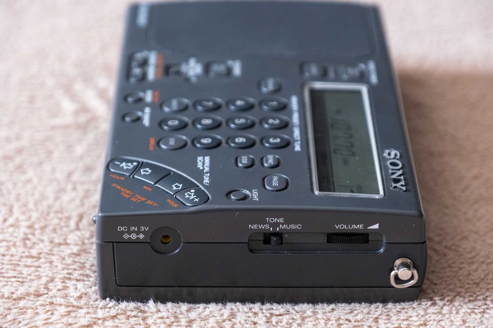 SONY ICF-SW1000T AM FM SSB Приём всех радиолюбит двойное преобр. Новый