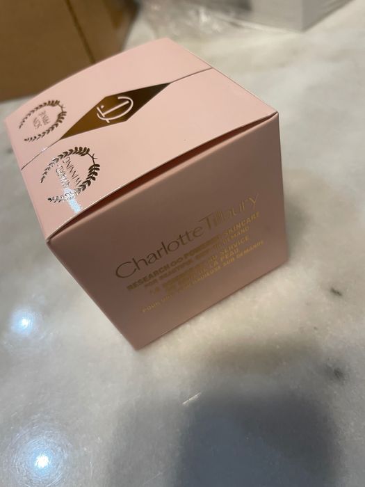 Krem do twarzy Charlotte Tilbury