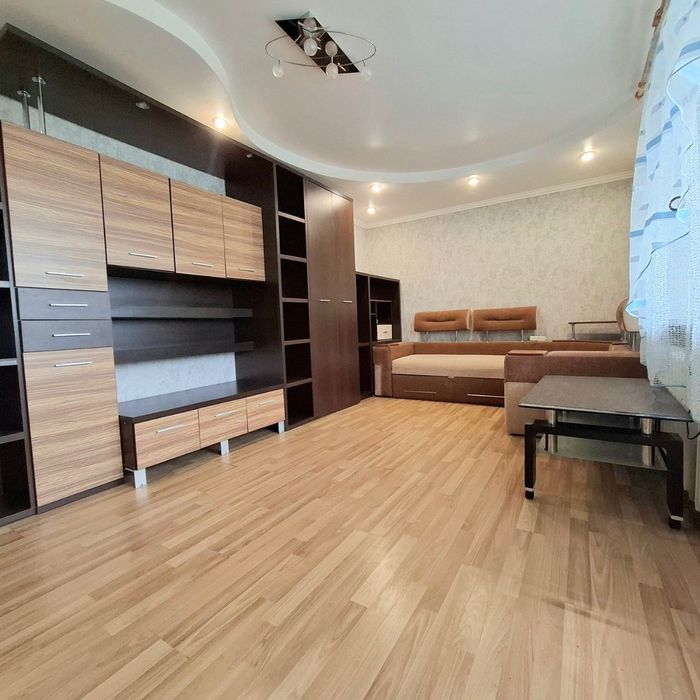 Продам 2-к квартиру 54м2 Косиора Гули Королевой