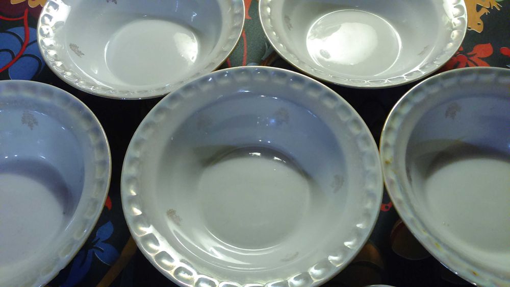 набор столовый СССР для съемной квартиры