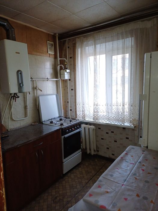 1 кімн 97 квартал, 2 поверх,  в наявності всі необхідні меблі техніка