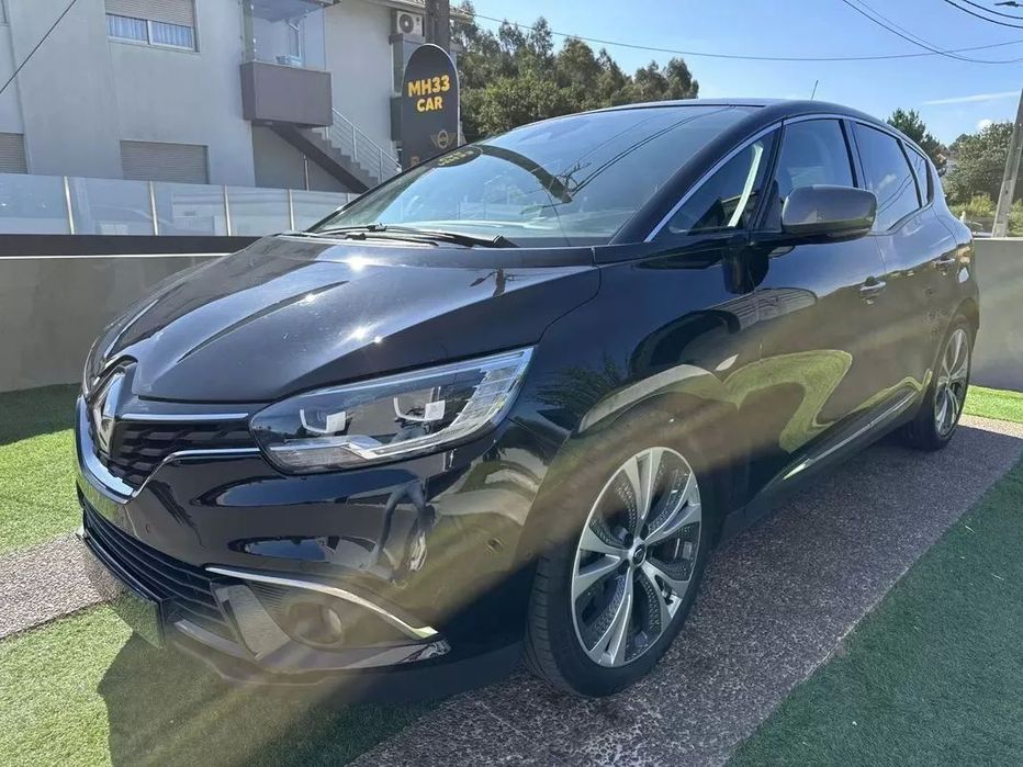 Renault Scénic dCi 110 EDC LIMITED