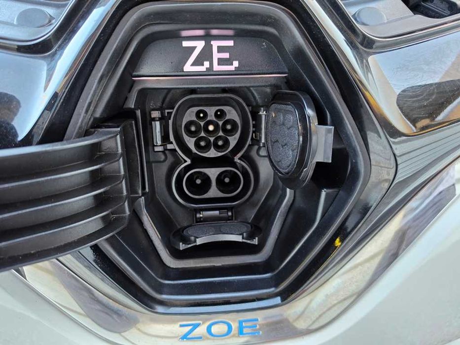 Renault Zoe — fotografia 12