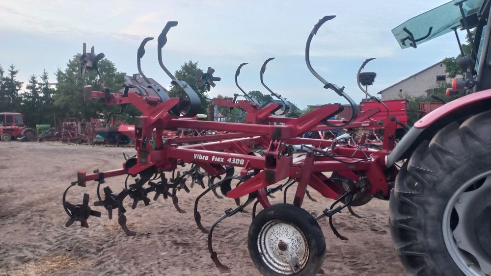 Agregat ścierniskowy gruber kongskilde vibro flex
