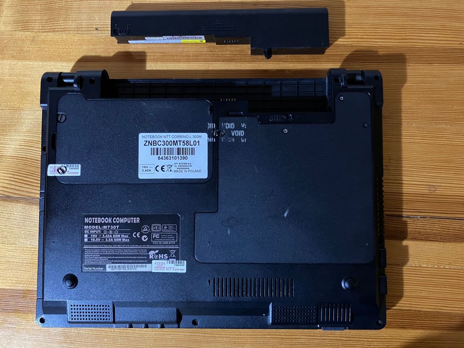 Laptop, komputer, Corrino. Polecam