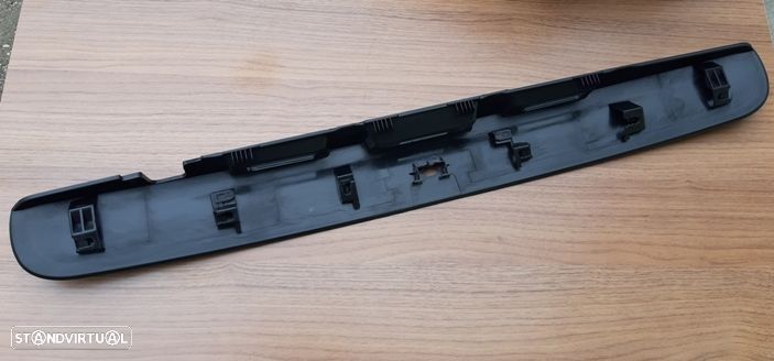 Puxador porta da mala Nissan Qashqai  J10  NOVO