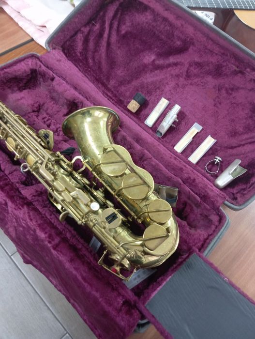 Продам раритетний саксофон з клеймом (Чехія)