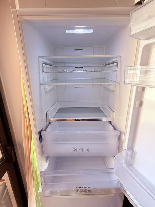 Geladeira Samsung No Frost 328L – Excelente Estado