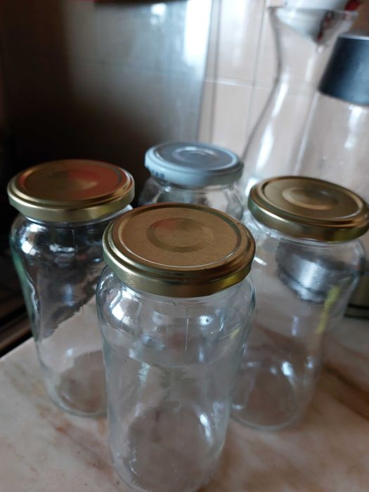 Glass Jars with Lids429813219617689601