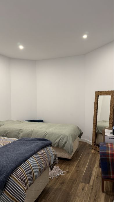 Quartos duplos estudantes -Sintra em apartamento de moradia