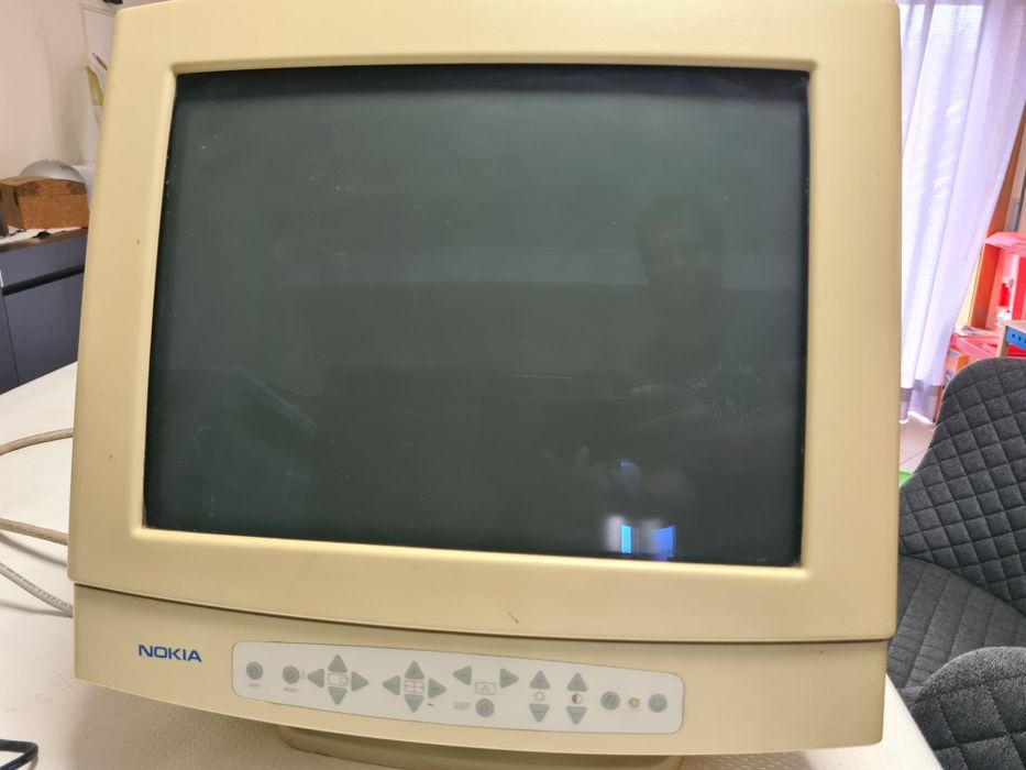 Monitor CRT Nokia