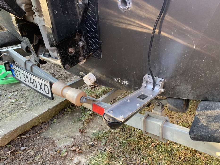 Катер FINVAL 470  з двигуном SUZUKI DF 70