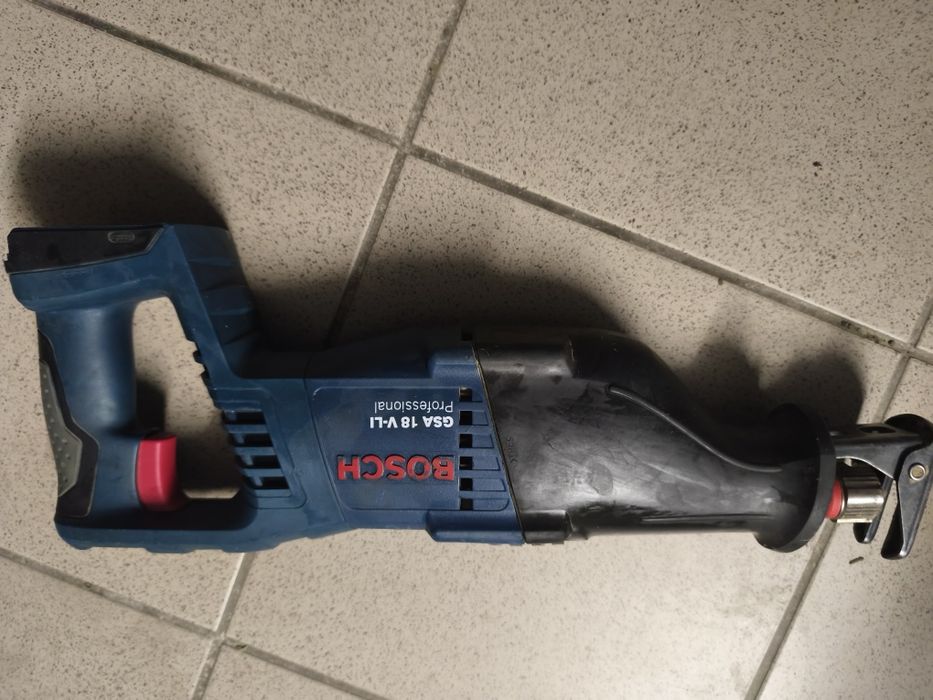 Piła szablasta Bosch GSA 18