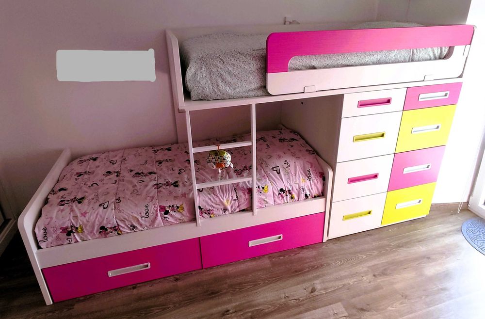 Beliche com 2 camas, 2 gavetões e 8 gavetas