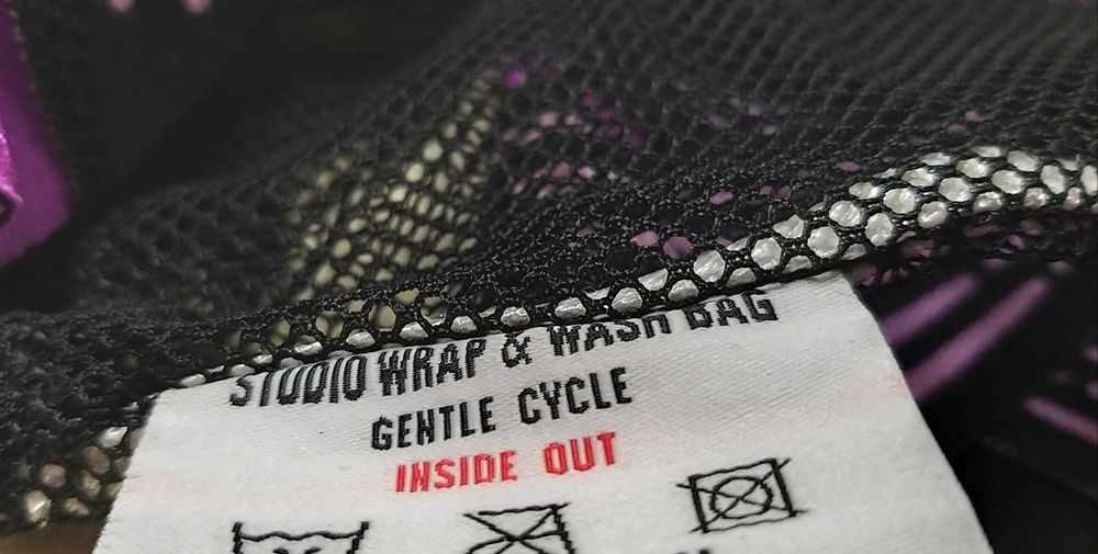 Meias adidas para ioga ou  dança.