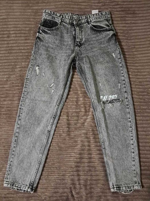 Стильні джинси сірого кольору