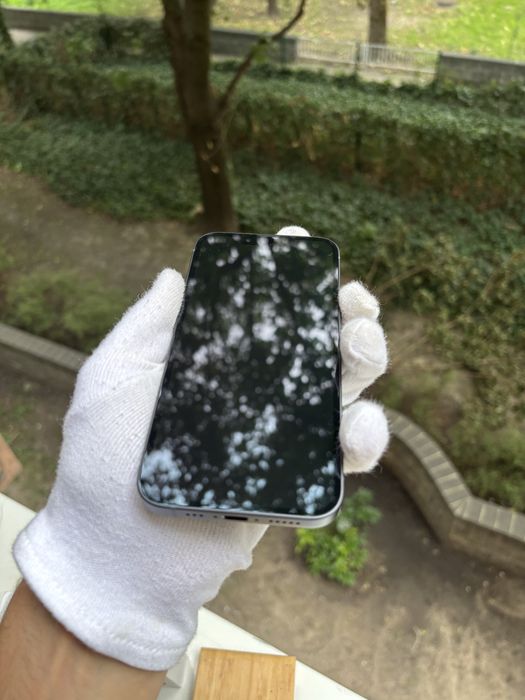 Iphone 17 E NOWY