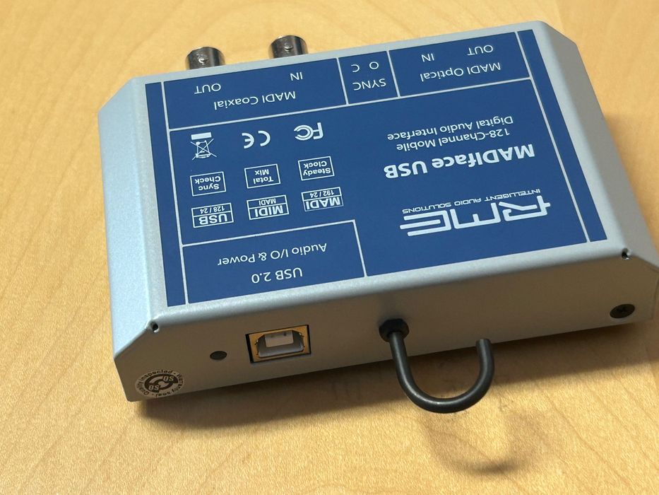 RME MADIface Interface digital USB 128 canais